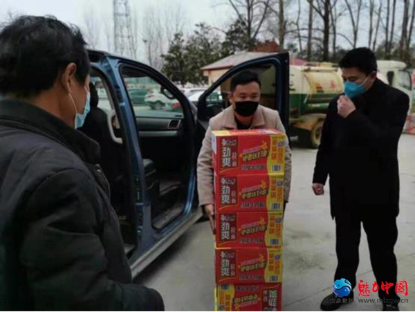 爱心企业捐赠物资 共抗疫情