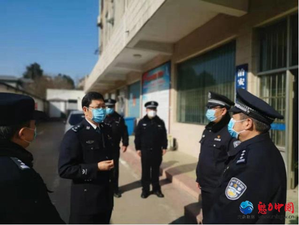 驻马店市副市长、公安局长郭渊一行前往胡庙派出所指导慰问疫情防控工作