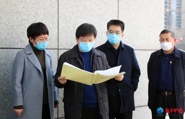驻马店市委常委、市纪委书记、市监委主任李成宽：落实落细工作措施，筑牢疫情防控安全防线