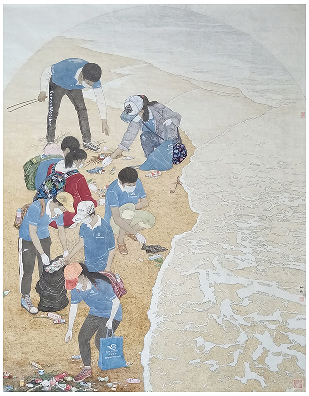 中国海洋画作品展首次出现“海洋保护志愿者身影”