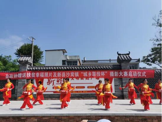 端午假期首日“粽情”主题活动激热新县旅游市场